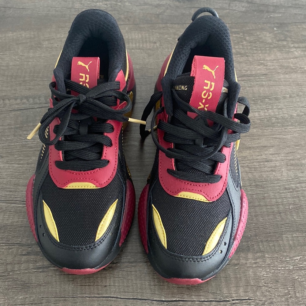 Brand new pumas